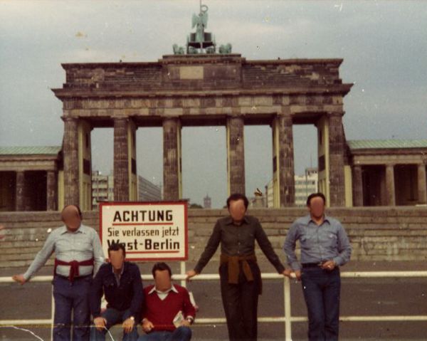 20 anni fa la caduta del muro di Berlino
