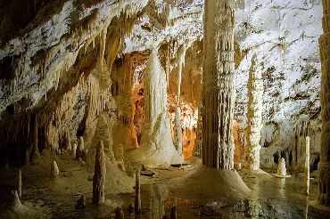 Ecco come abbiamo scoperto la “Grotta Grande del Vento” di Frasassi.