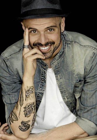 SCUSATE MA DOVEVO