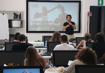 Echivisivi porta il cinema nelle scuole toscane